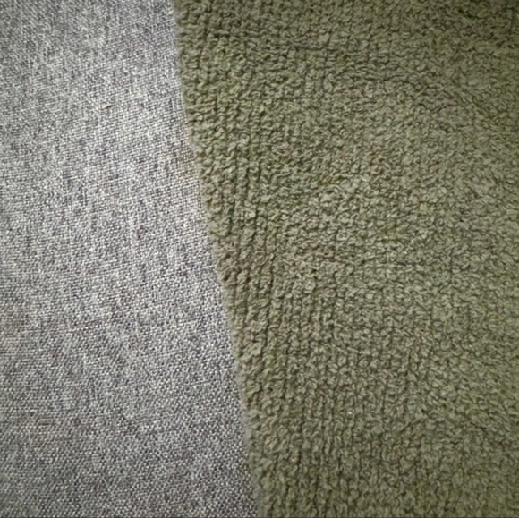 LL Bean Women’s Fuzzy Cardigan Sweater Size Medium Green Full Zip Mock Neck #128 - Picture 3 of 6